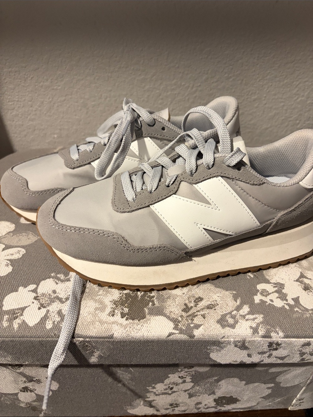 New Balance 237 Women's Gray and White Retro Runner Sneakers